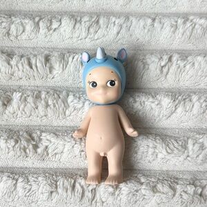 Rhino Sonny Angel Figure
